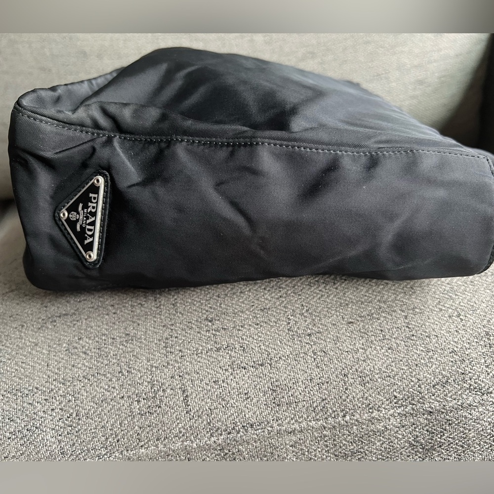 Prada Tessuto Nylon shoulder bag - Picture 5 of 16